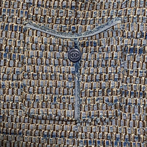 CHANEL Tweed & Raw Denim Collarless Cropped Jacket - Picture 2 of 4